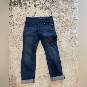 Pre Loved     Lee Sculpting Pull on Jeans Infinity Wash Size 8 Medium pre worn